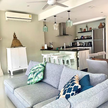 Beachfront Villa Charmant With Private Pool Szamuj-sziget Kültér fotó