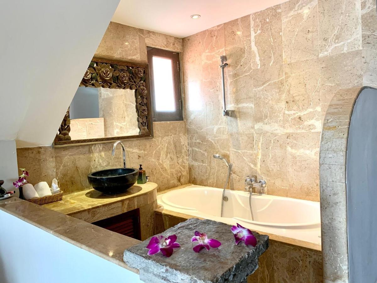 Beachfront Villa Charmant With Private Pool Szamuj-sziget Kültér fotó